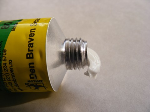 SILICONE BLACK